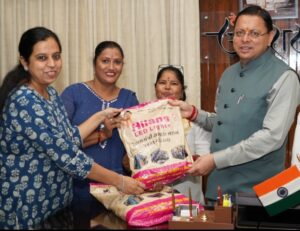 मुख्यमंत्री जी ने अरदास समाज कल्याण (ASK) ट्रस्ट के प्रयासों की सराहना की, महिला समूहों की दिवाली LED लड़ियों के विपणन में सहयोग का आश्वासन |